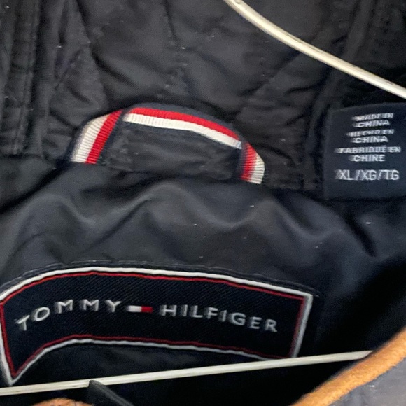 Tommy Hilfiger Jacket BRAND NEW - Picture 2 of 3